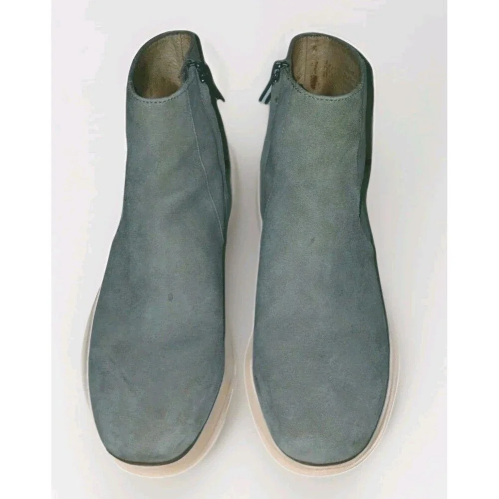 Madewell Womens Taupe Suede Ankle Boots Block Heel Minimalist 6 Chelsea